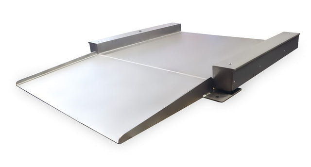 WPL M6 Series marine platform scale in AISI 316 stainless steel with optional access ramp